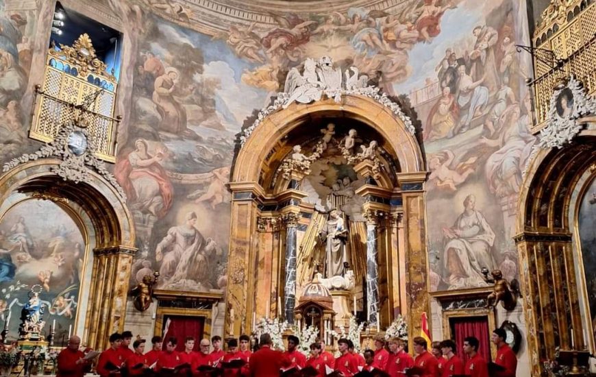 5 Amazing Places for Student Choirs to Perform in Spain